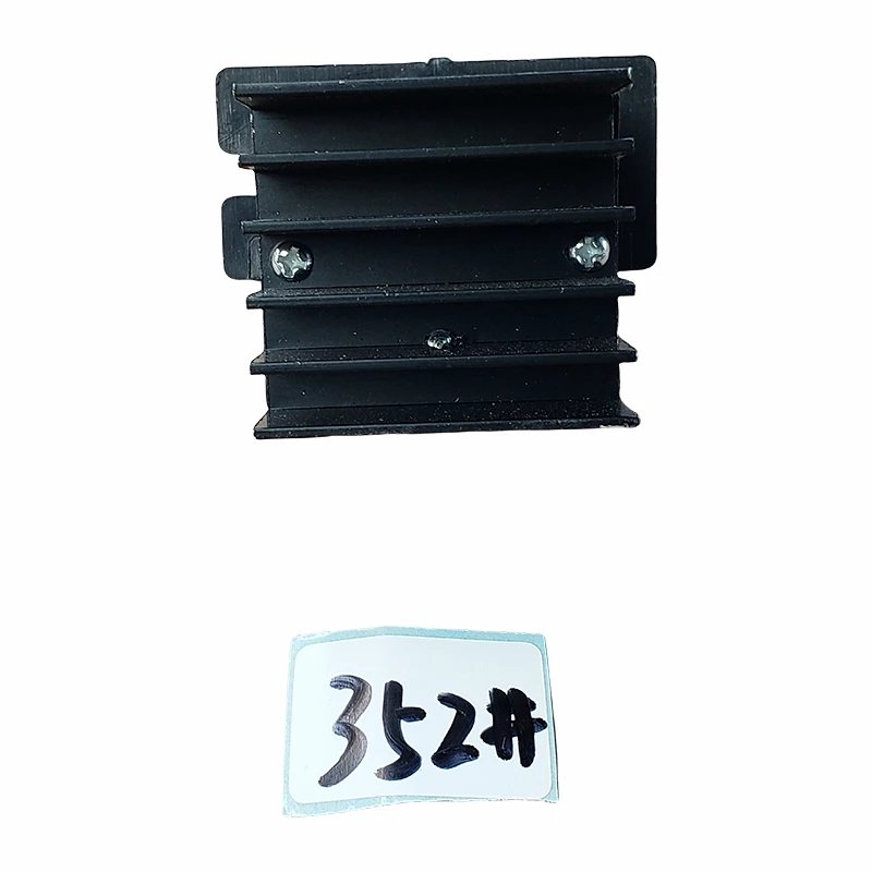 AZ1630840321 HOWO Heater Relay high quality AZ1630840321 HOWO Heater Relay high quality